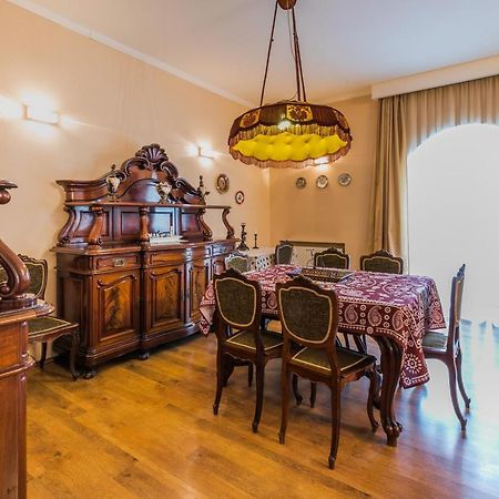 Apartment At 12 Baratashvili Street Tbiliszi Kültér fotó