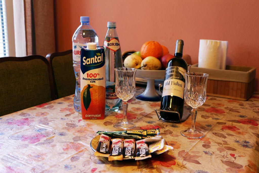 Apartment At 12 Baratashvili Street Tbiliszi Kültér fotó
