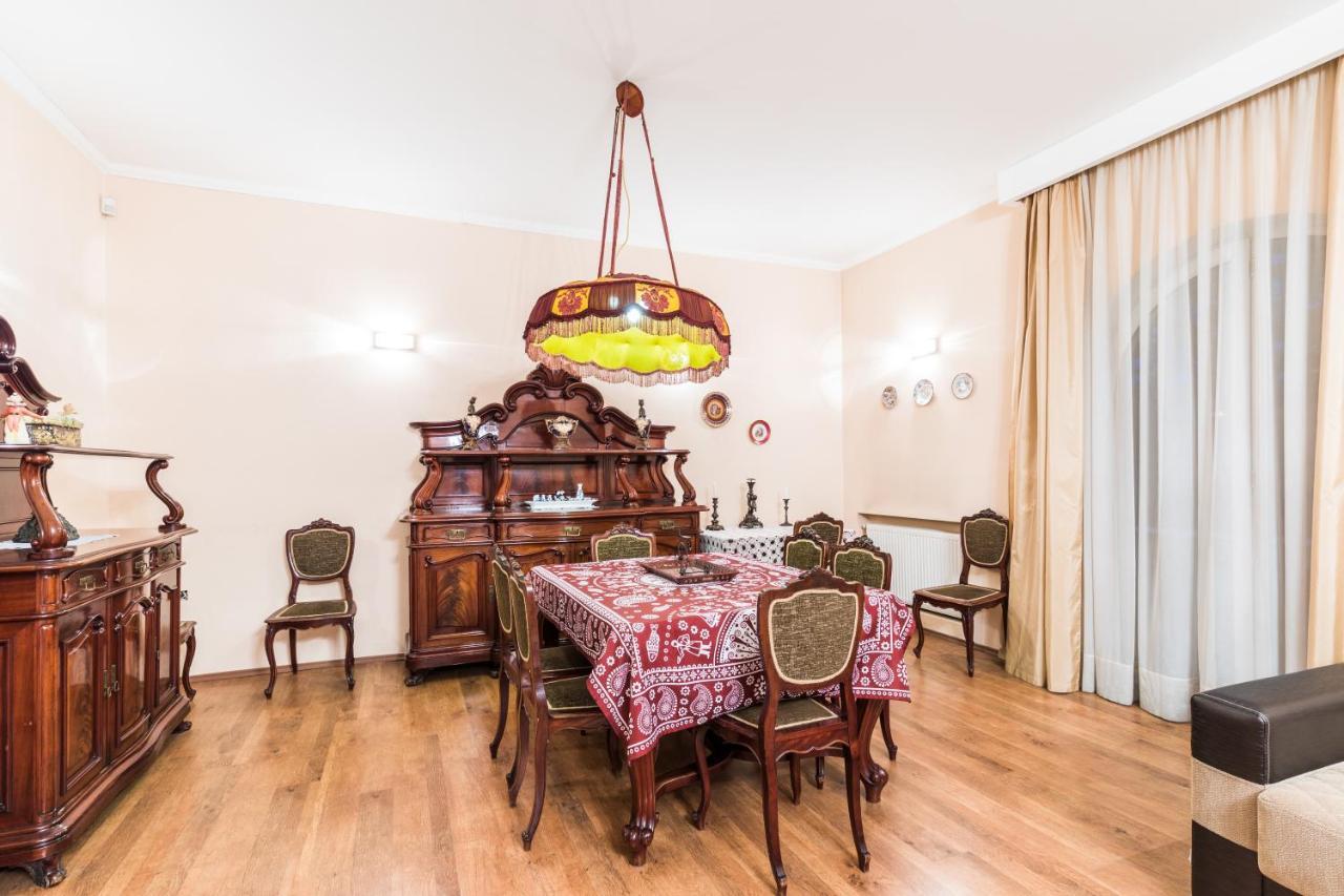 Apartment At 12 Baratashvili Street Tbiliszi Kültér fotó