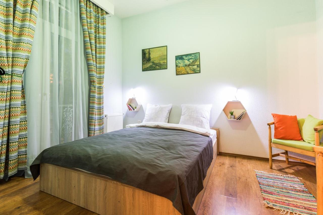 Apartment At 12 Baratashvili Street Tbiliszi Kültér fotó