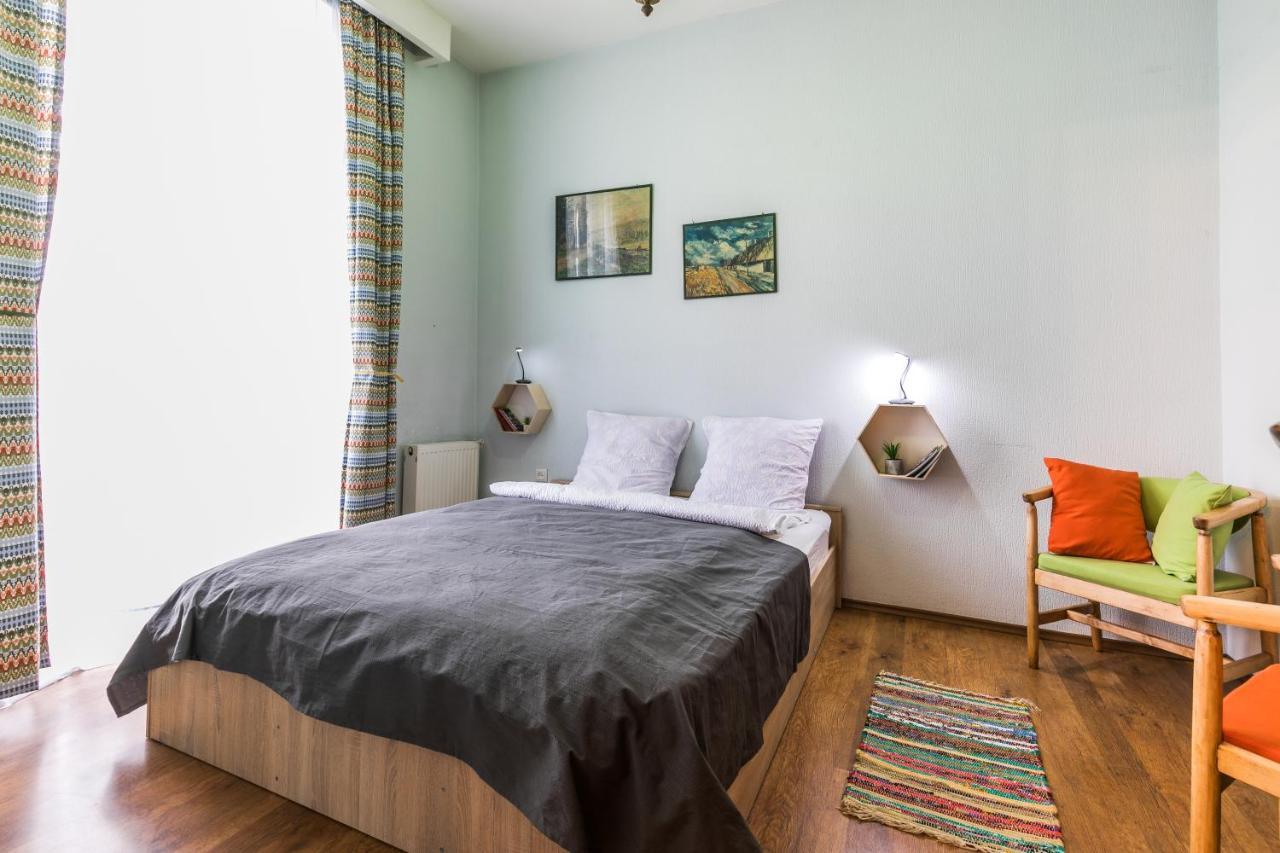 Apartment At 12 Baratashvili Street Tbiliszi Kültér fotó